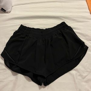 Black Hotty hot lululemon shorts